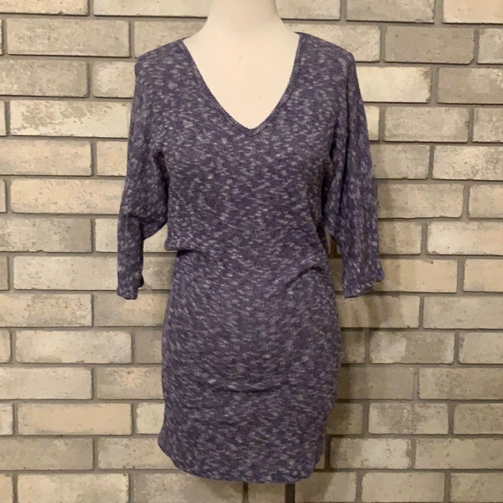 3for$20 light sweater size small